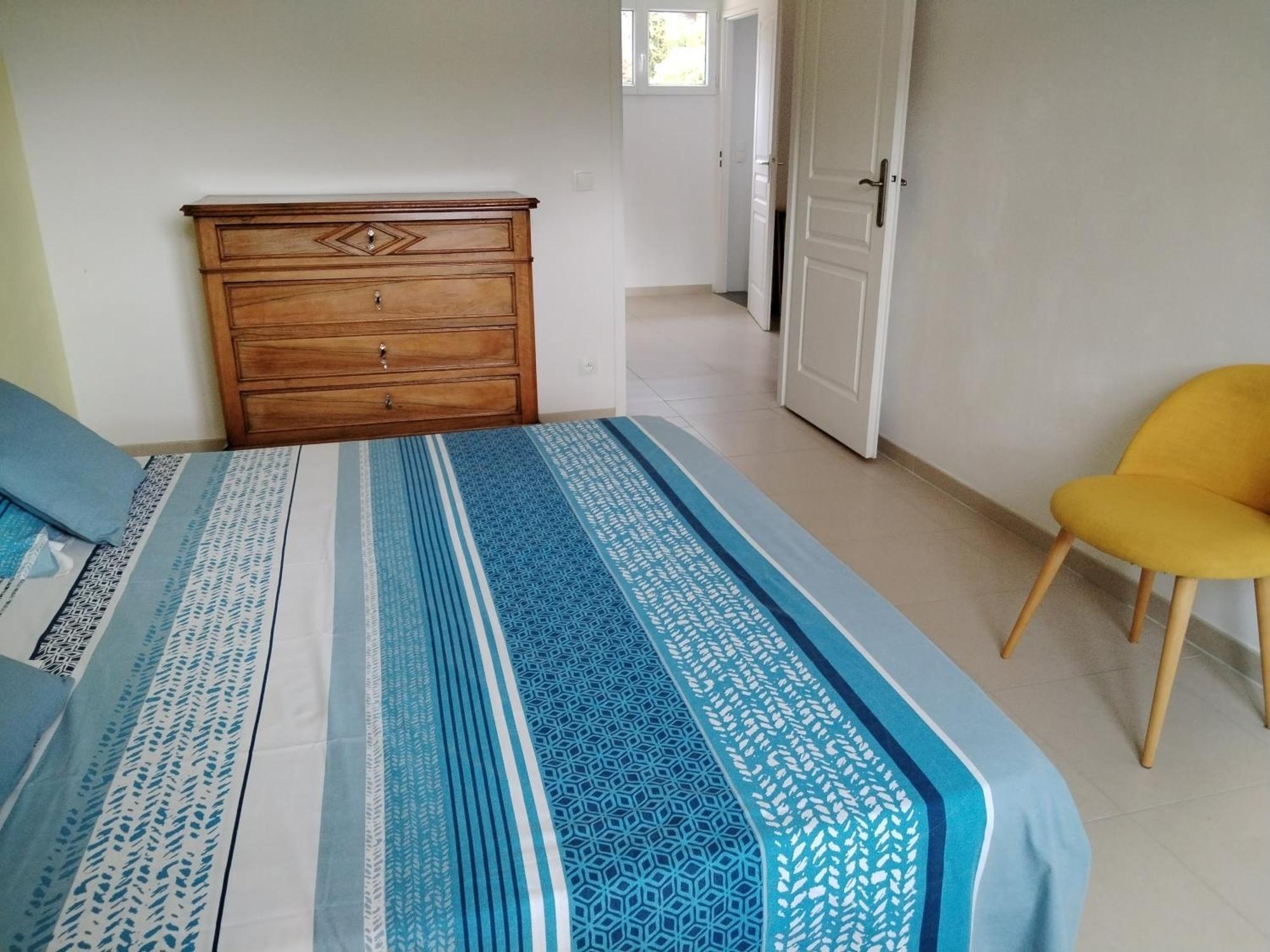 Chez Edgi Bed & Breakfast Бюи-ле-Барони Екстериор снимка